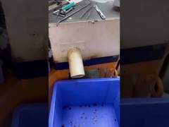 5 لایه دکمه های پیراهن با استفاده از 18L در لباس لباس لباس